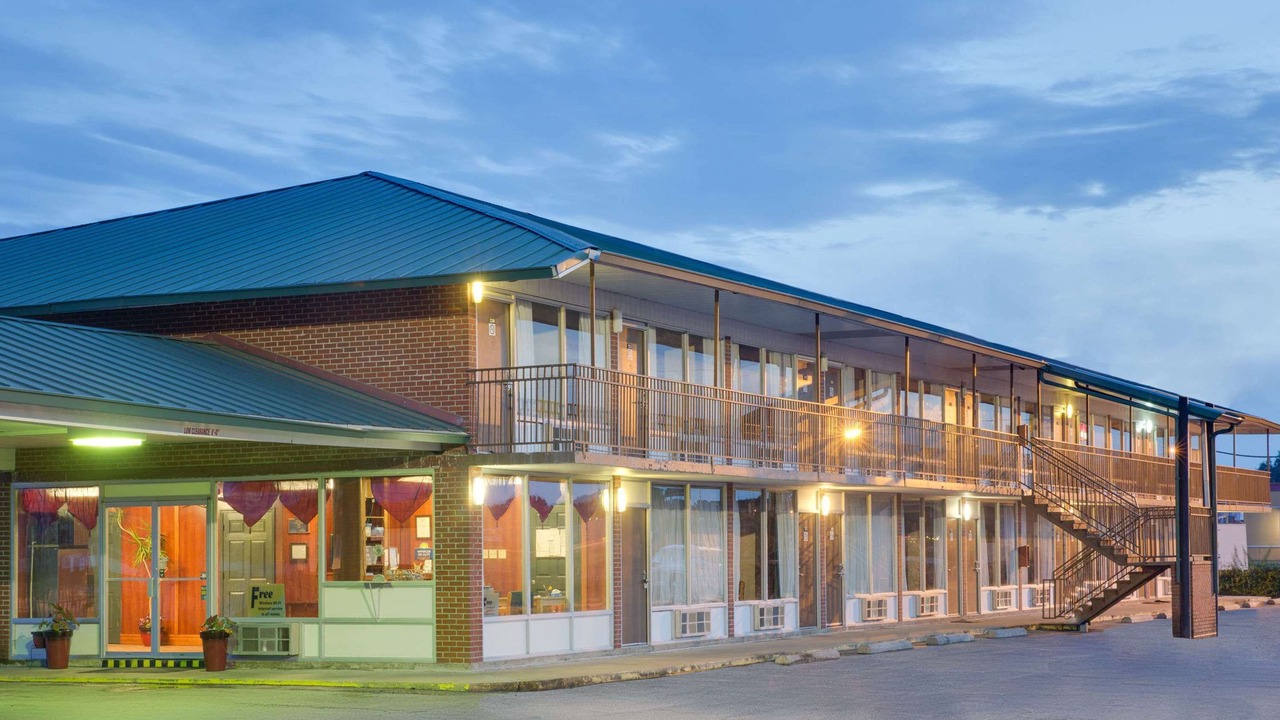 Photo of Buildings in Newport