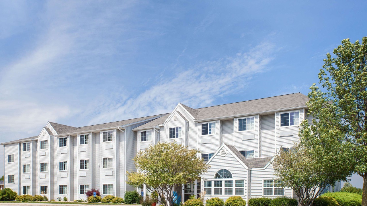 Photo of Buildings in Clear Lake