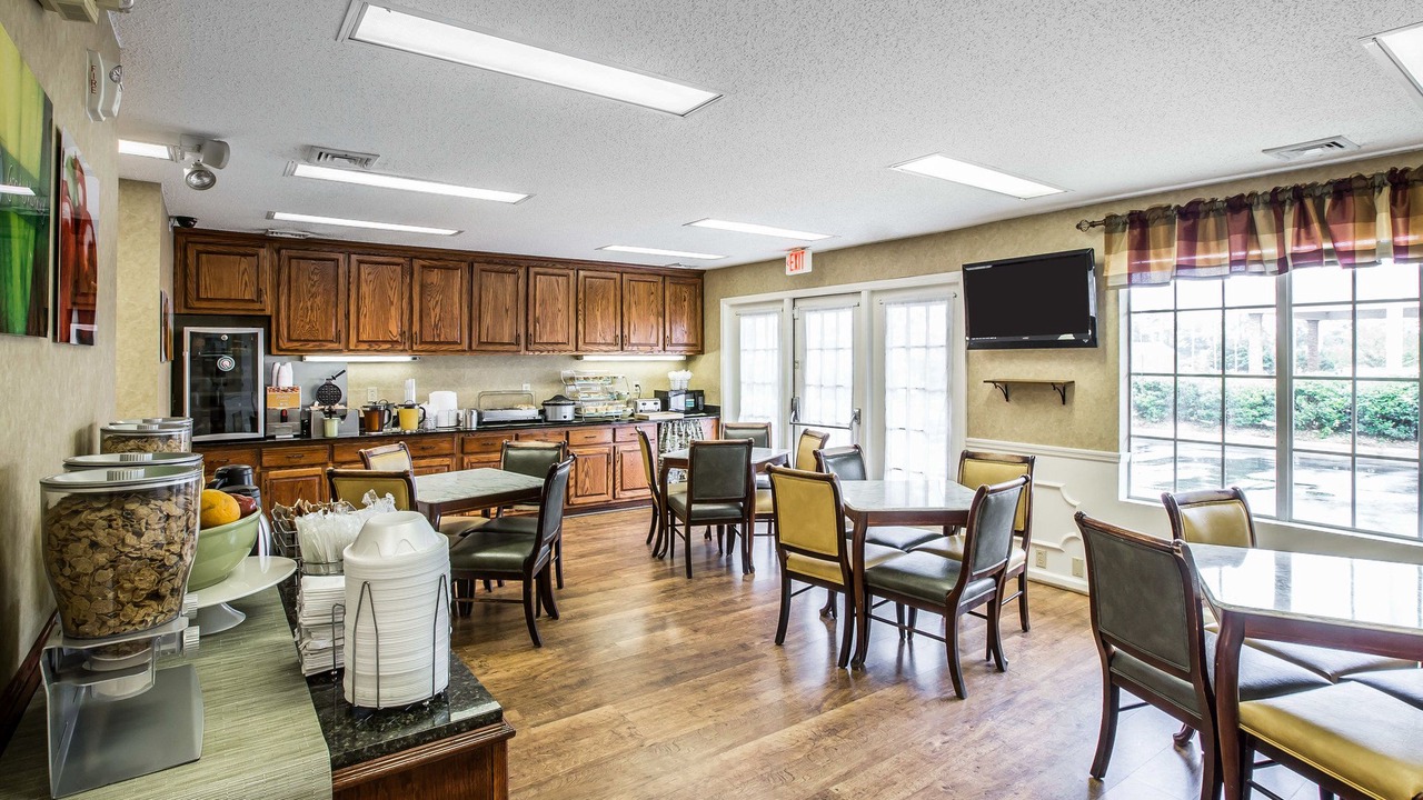 Photo of Livingroom in Bessemer