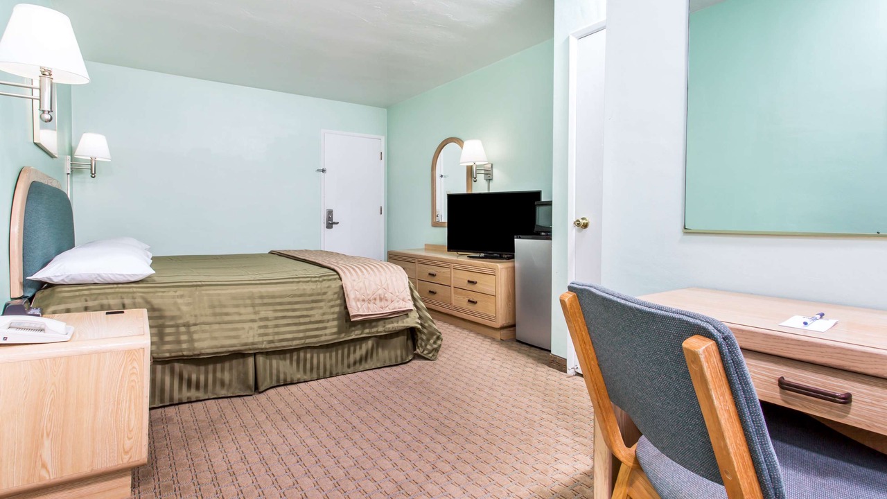 Photo of Others in Central Berkeley