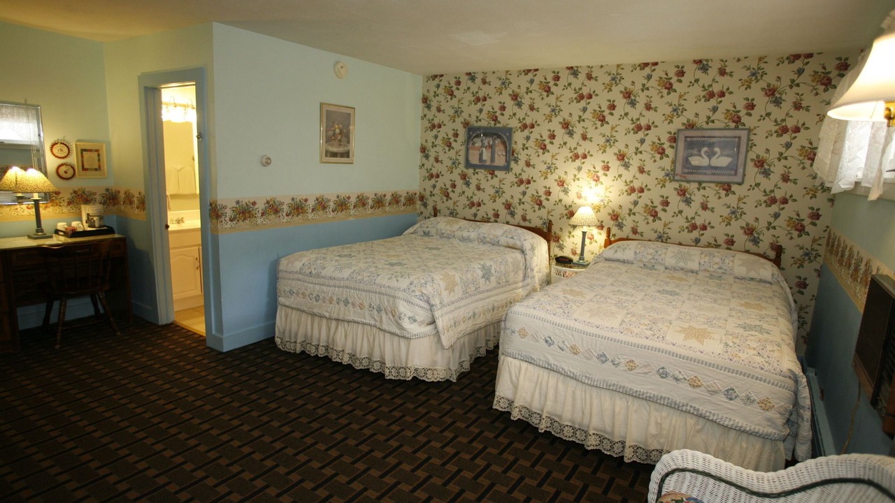 Photo of Others in Bennington