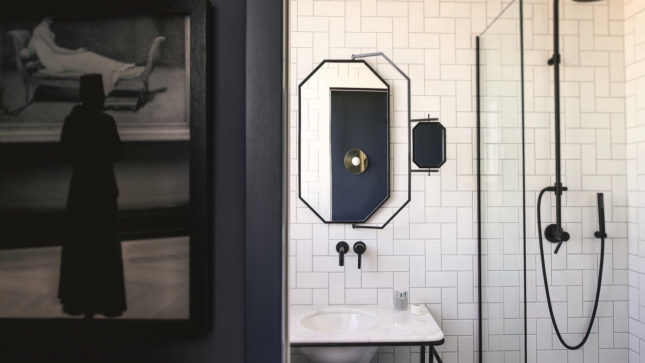 Photo of Bathroom in 13th Arrondissement