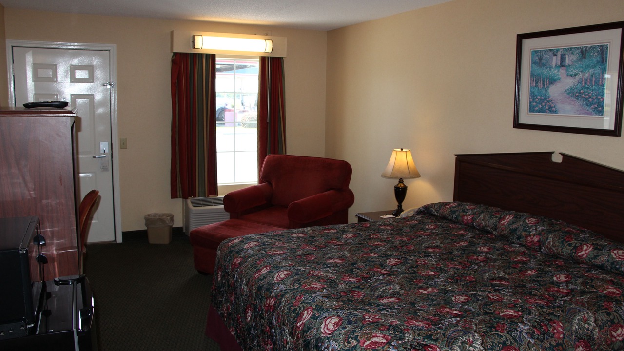 Photo of Bedroom in Douglas