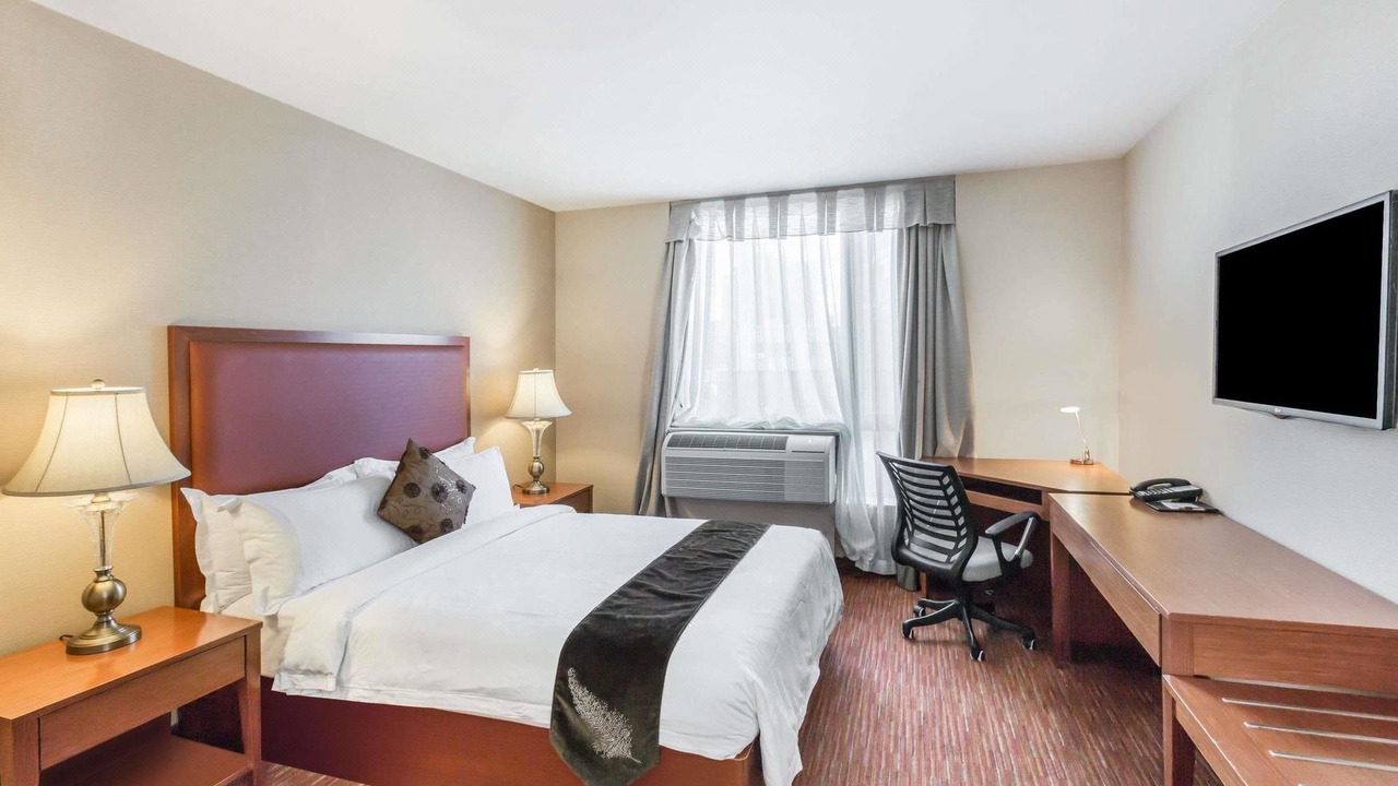 Photo of Bedroom in Flushing Chinatown