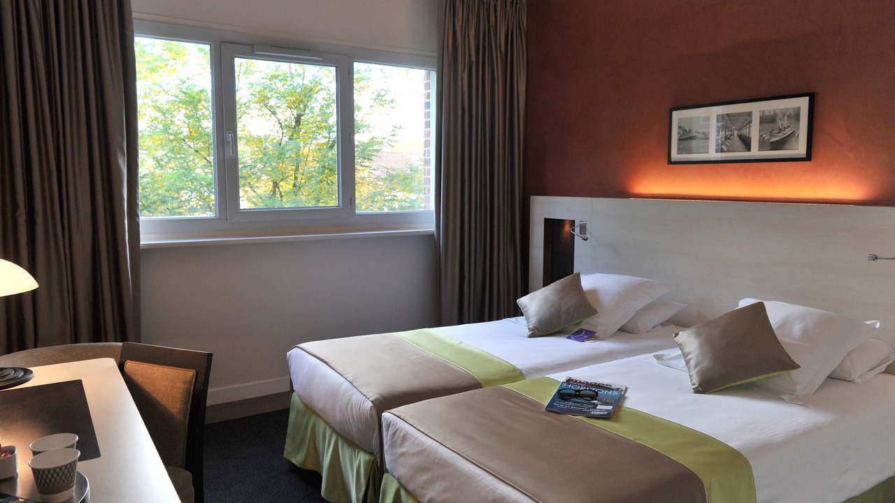 Photo of Bedroom in Maurepas