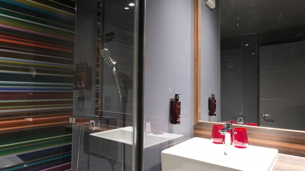 Photo of Others in Elstree