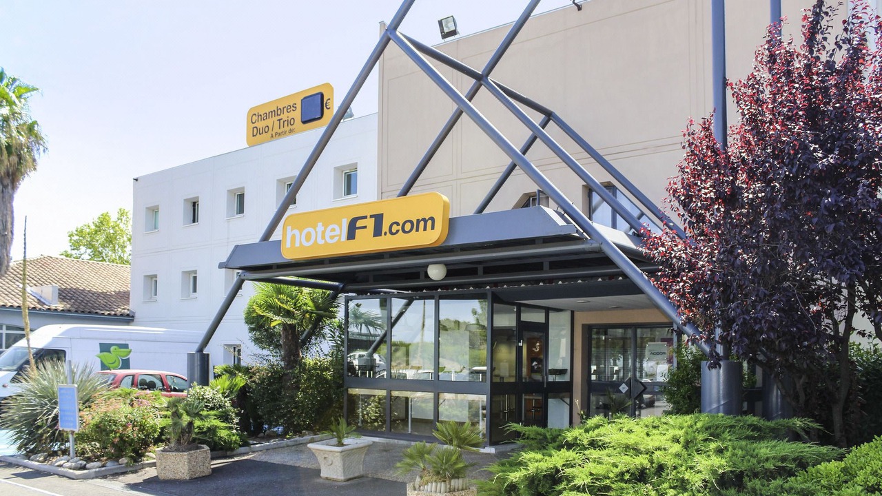 Photo of Buildings in Nemours