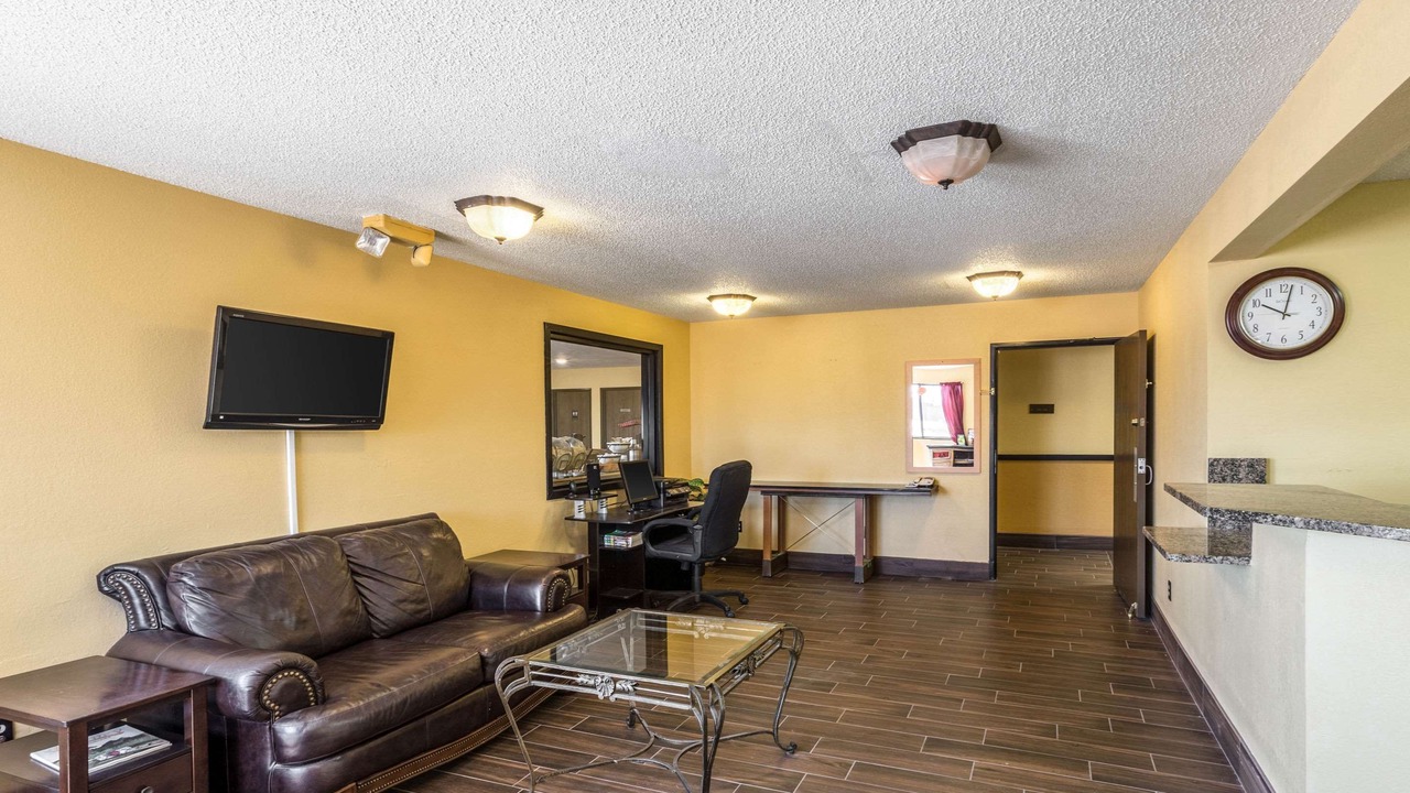 Photo of Livingroom in Ogallala