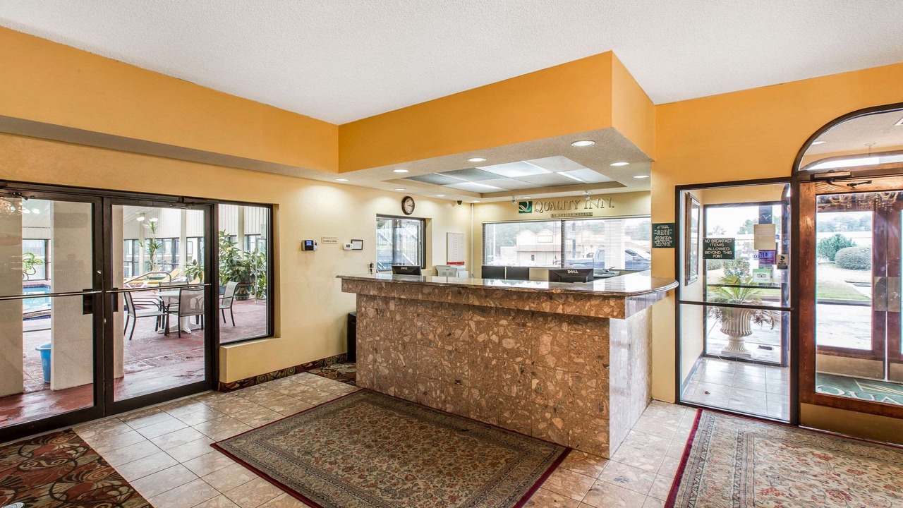 Photo of Livingroom in Tifton