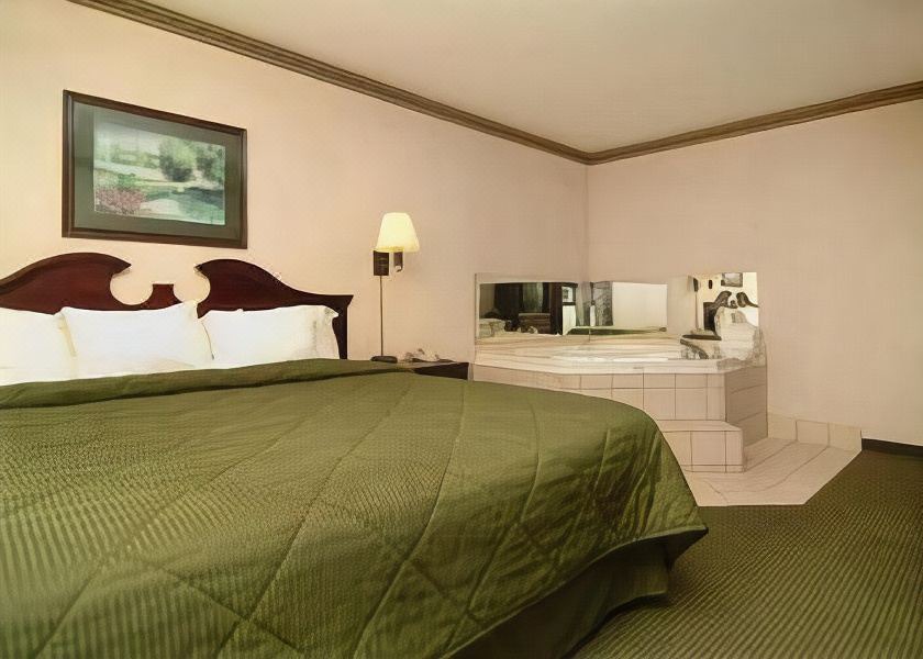 Photo of Bedroom in Caddo Valley