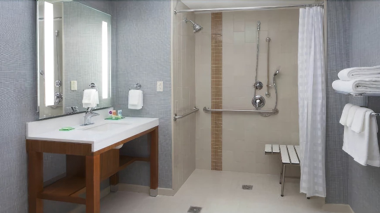 Photo of Bathroom in Second Ward