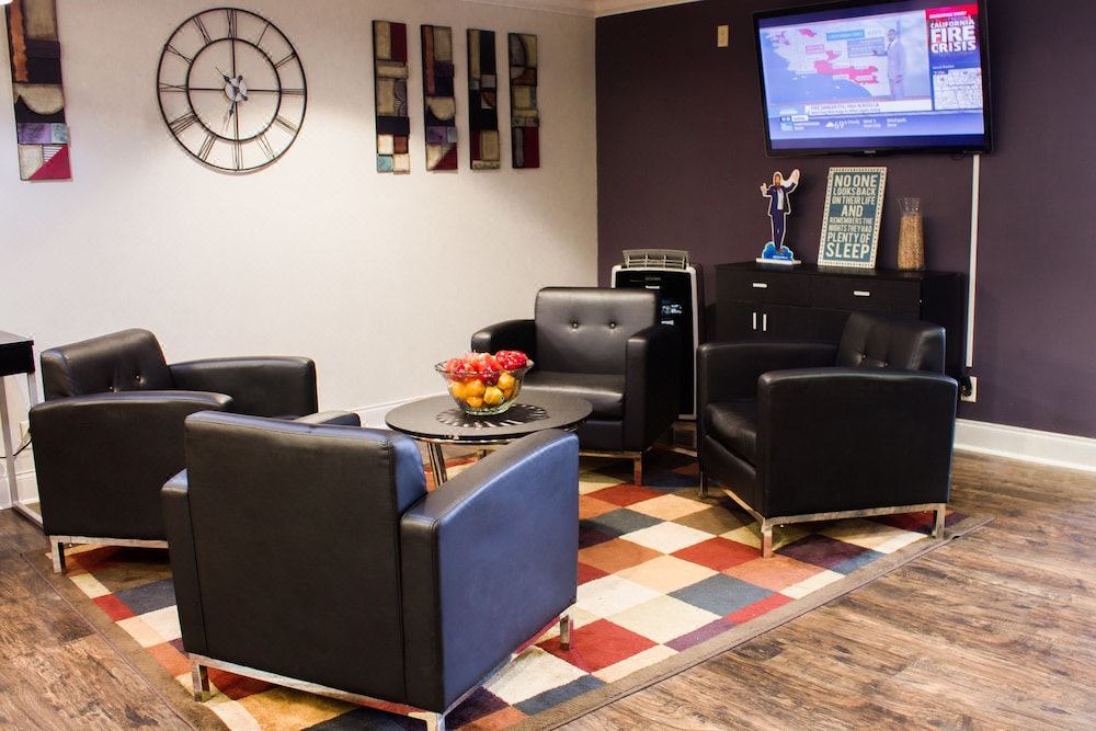 Photo of Livingroom in Graysville