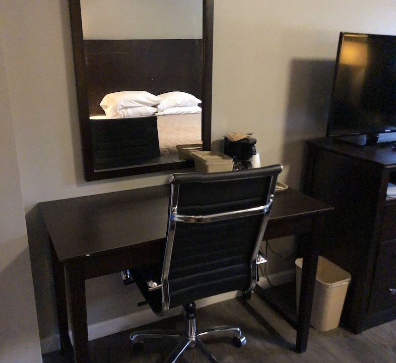 Photo of Livingroom in Fairview