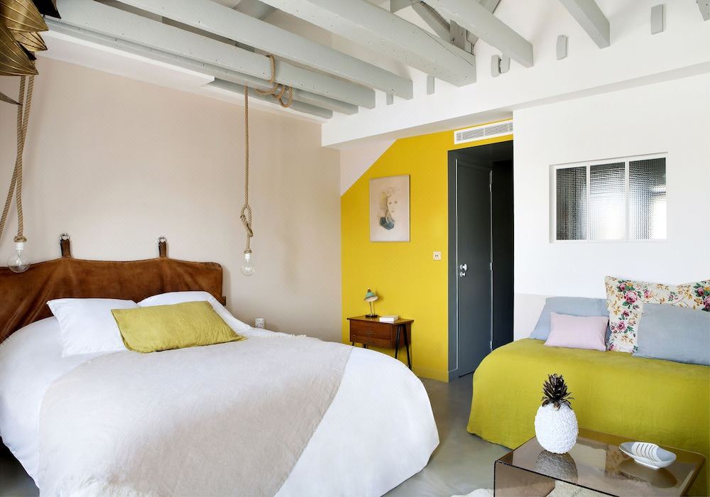 Photo of Bedroom in Croulebarbe