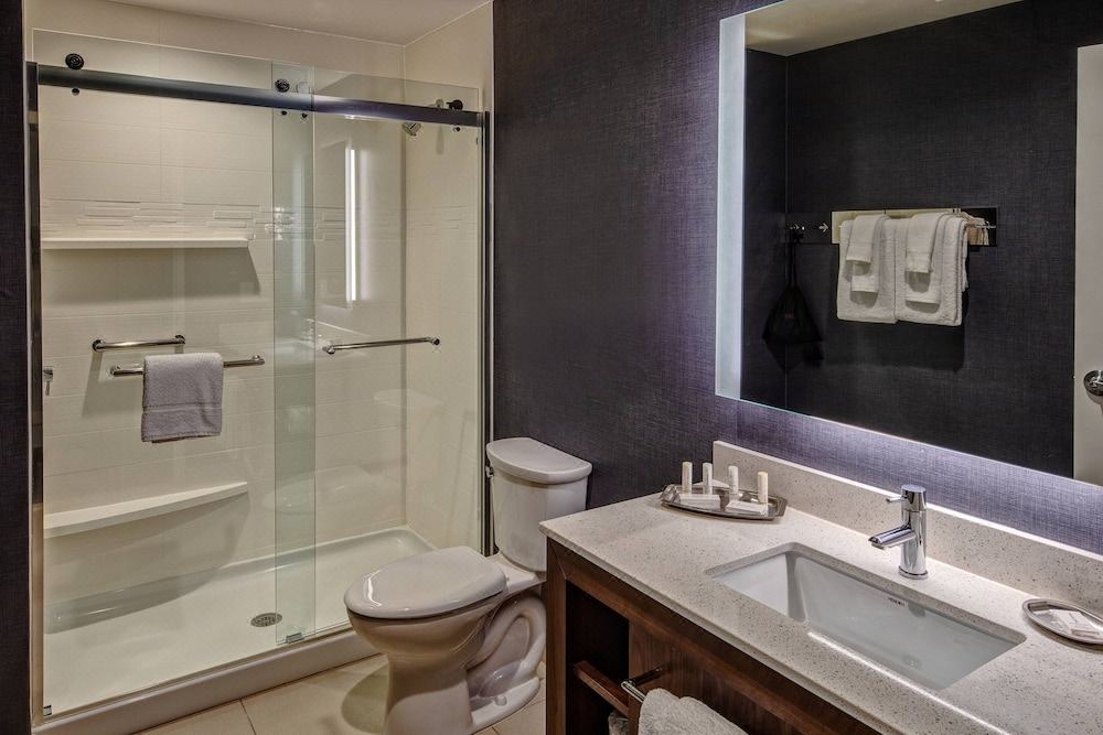 Photo of Bathroom in Green Hills