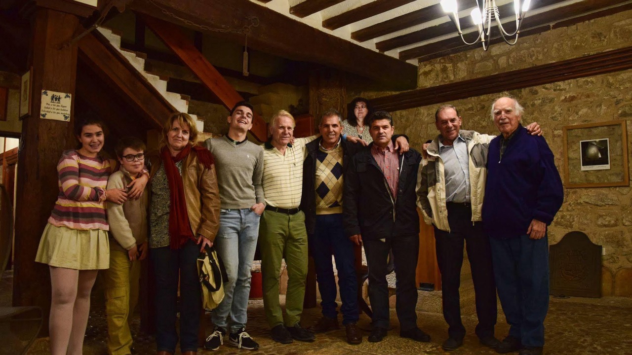 Photo of Human In Picture in Molinos de Duero