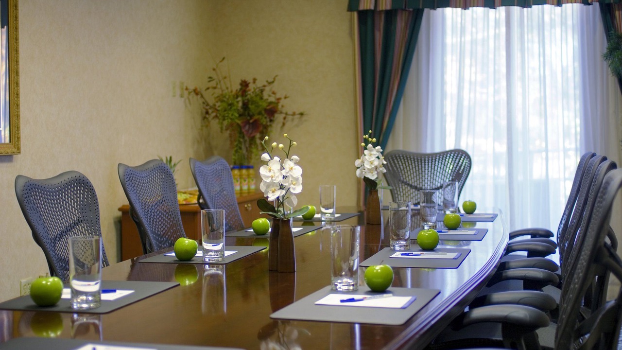 Photo of Livingroom in Shelton