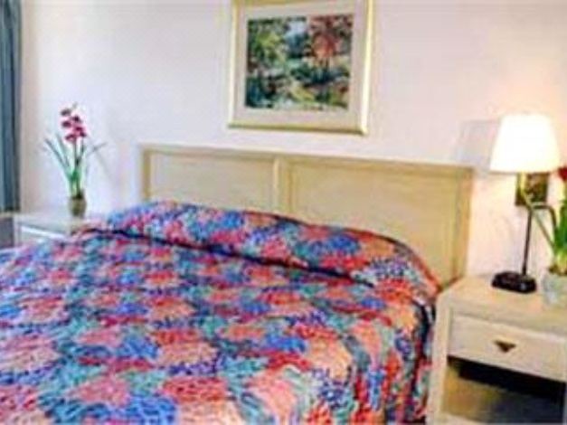 Photo of Bedroom in Norwalk
