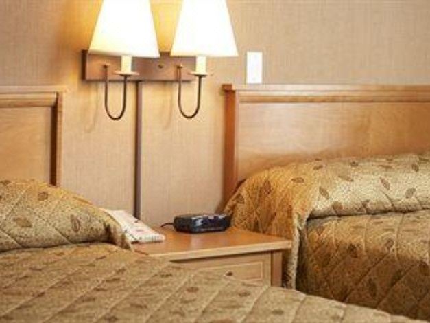 Photo of Bedroom in Banff Trail