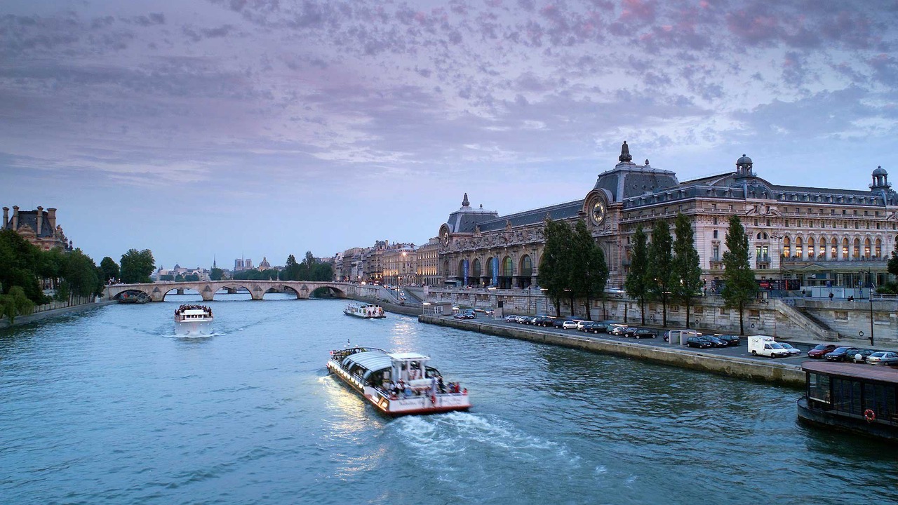 Photo of Others in Sevres