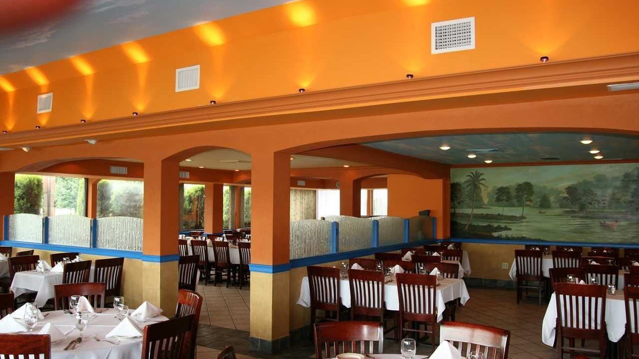 Photo of Livingroom in Secaucus