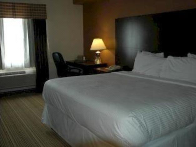 Photo of Bedroom in Leamington