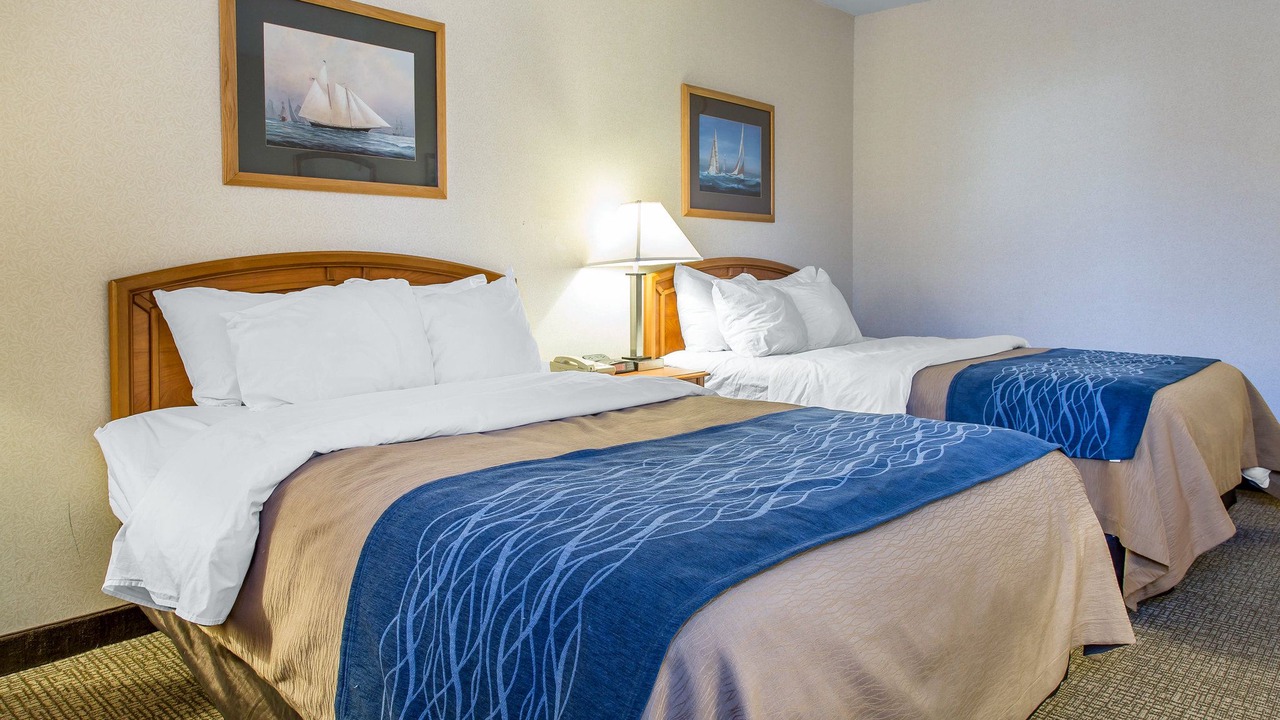 Photo of Bedroom in Mystic