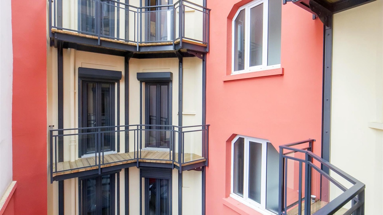 Photo of Buildings in Jules Ferry - Recamier