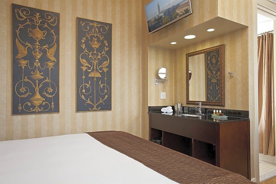 Photo of Others in South Beach