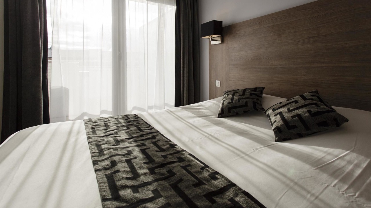 Photo of Bedroom in Palaiseau