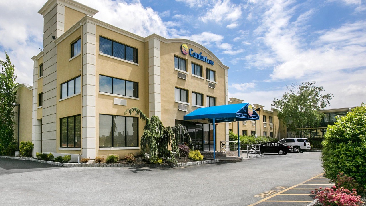 Photo of Buildings in Edgewater