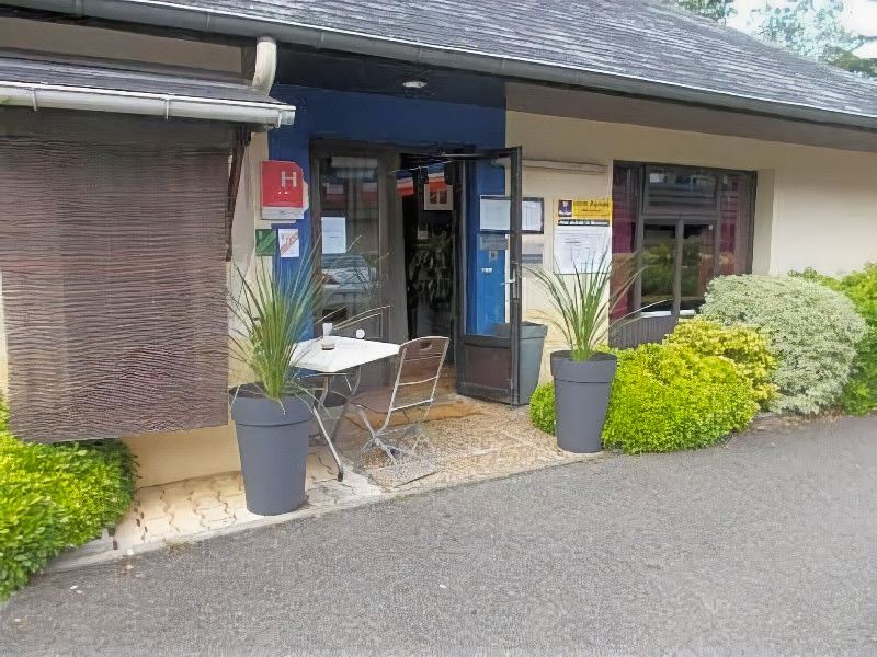 Photo of Buildings in Odos
