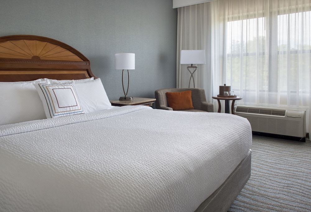 Photo of Bedroom in Saratoga Springs