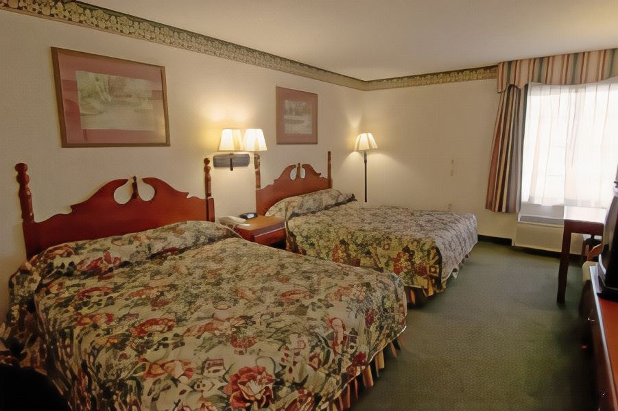Photo of Bedroom in Perry
