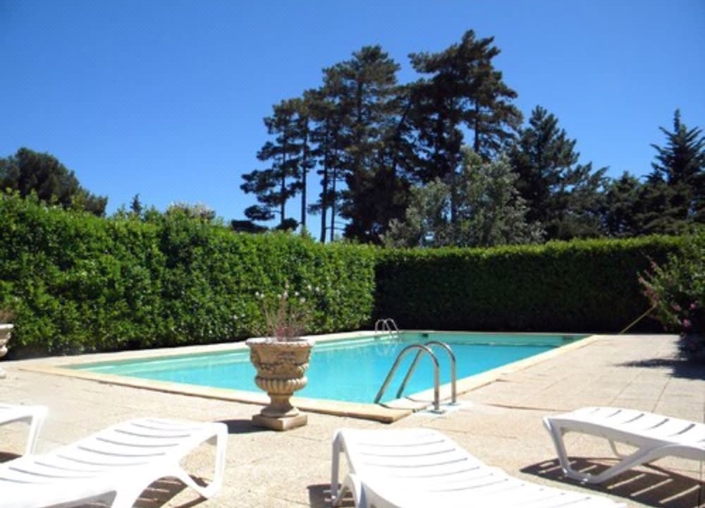 Photo of Outdoor in Pont-Saint-Esprit