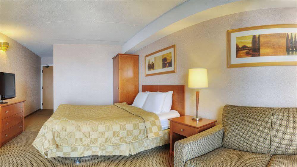 Photo of Bedroom in Chatham-Kent
