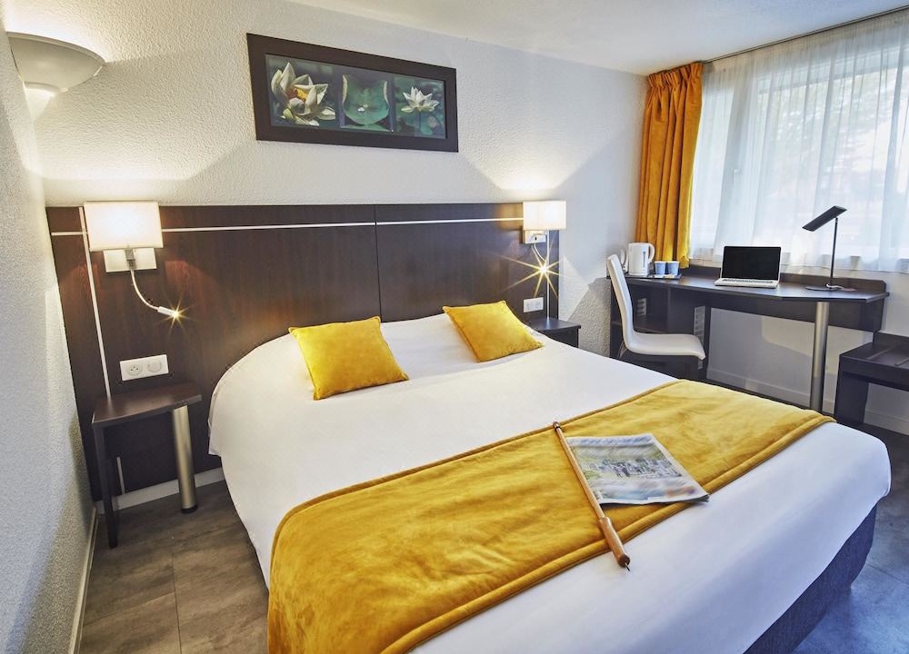 Photo of Bedroom in Hem