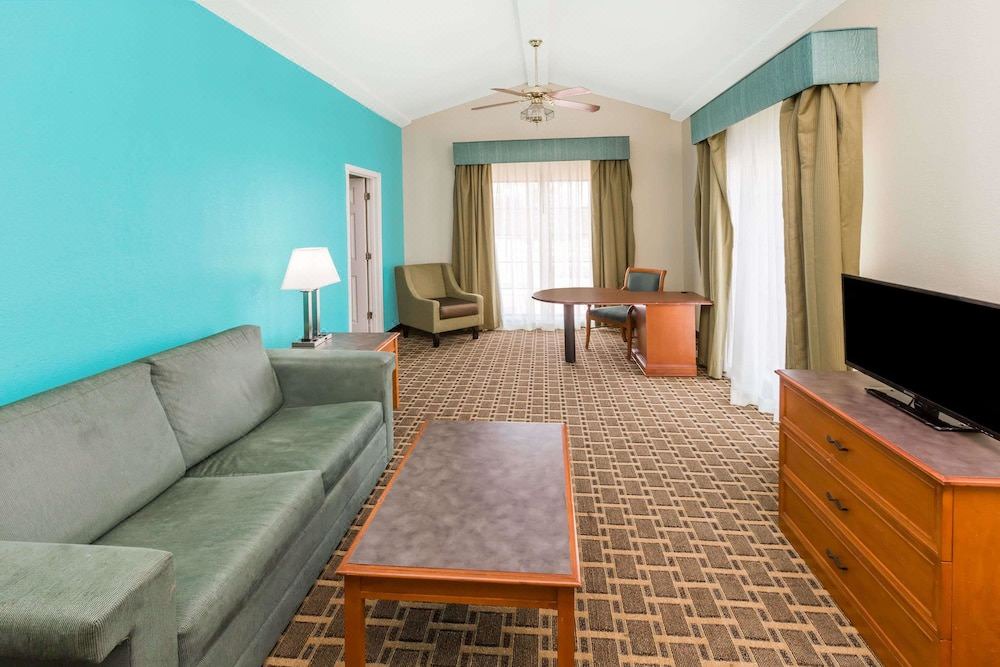 Photo of Livingroom in Little Rock Medical District