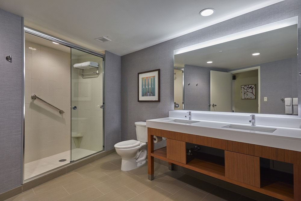 Photo of Bathroom in Cal Young