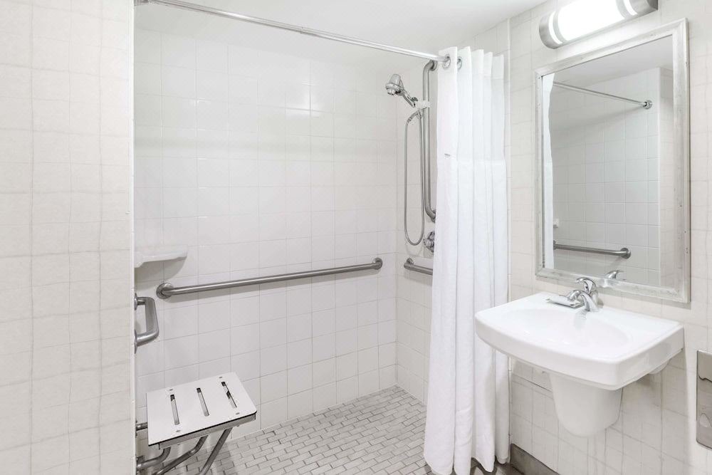 Photo of Bathroom in North Oakland