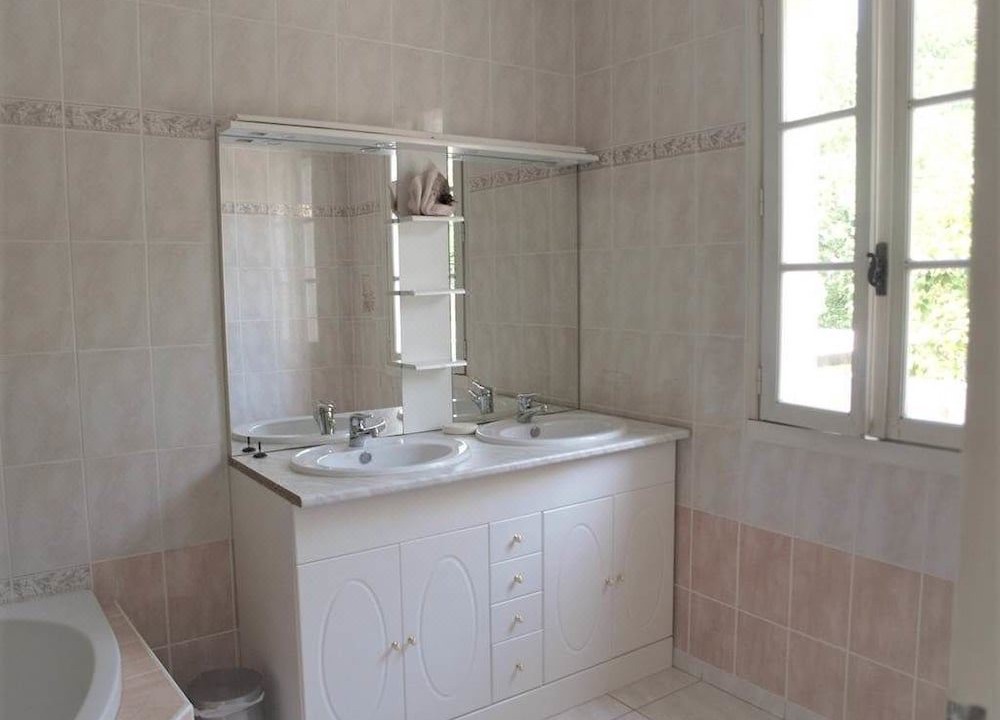 Photo of Bathroom in Feugarolles