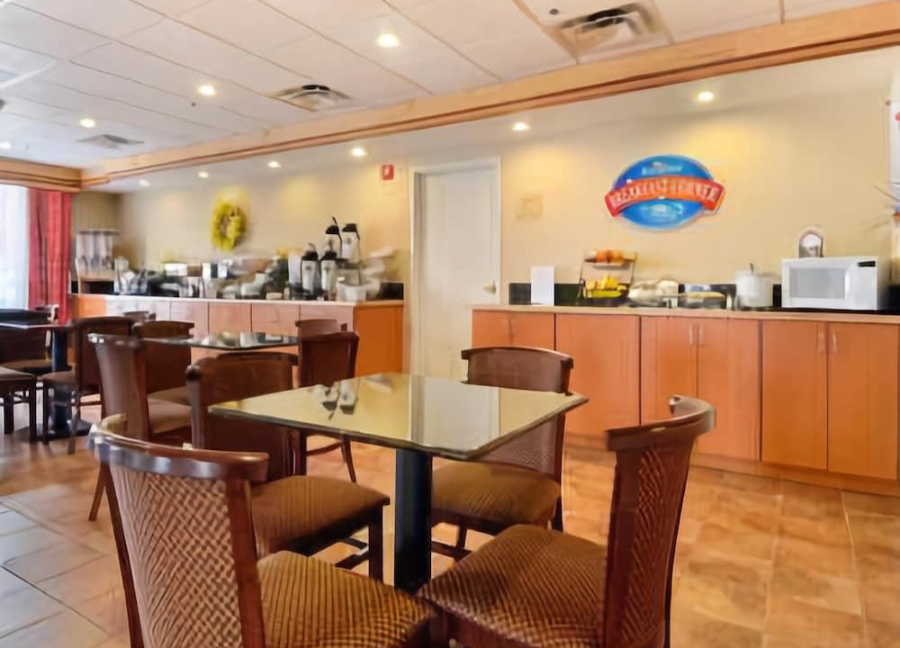 Photo of Others in Elizabethtown