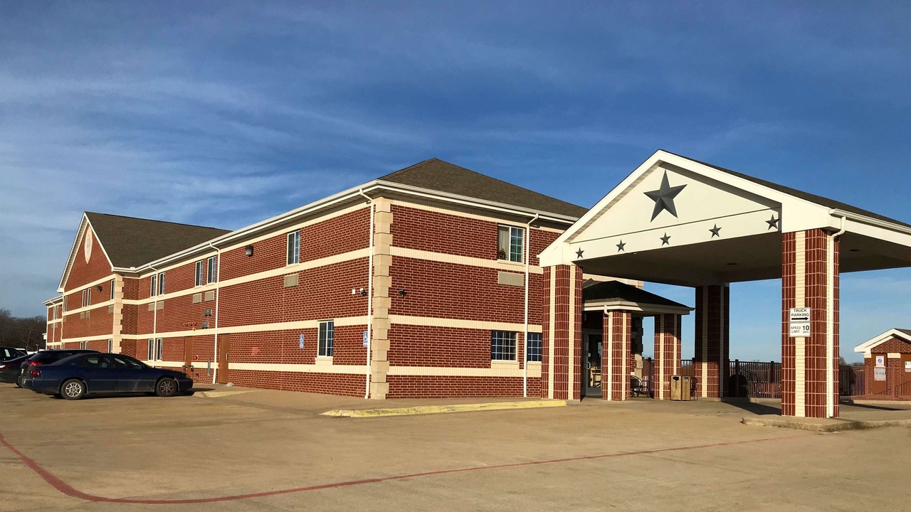Photo of Buildings in McGregor