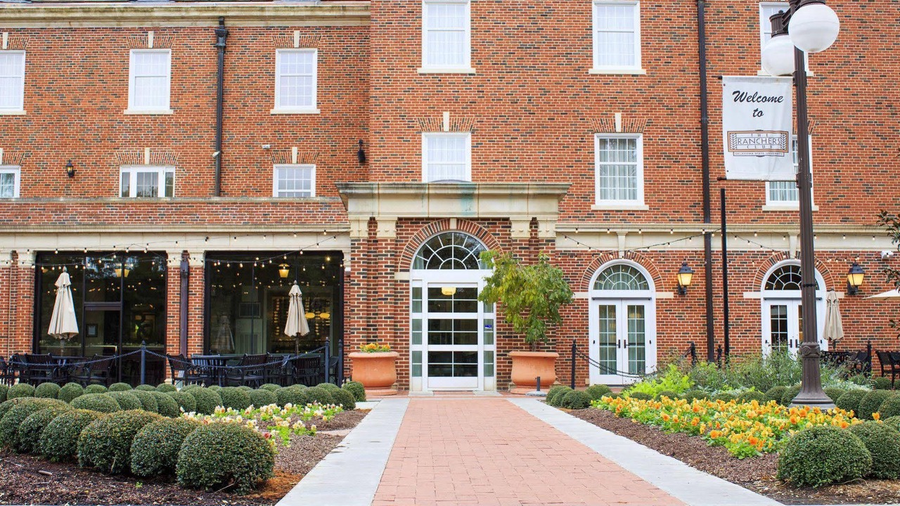 Photo of Buildings in Stillwater