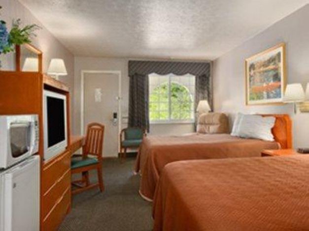 Photo of Others in Mansfield