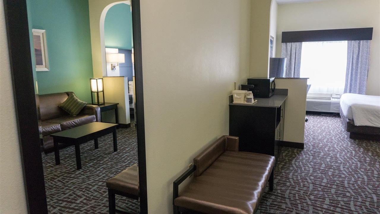 Photo of Livingroom in Atlantic Beach
