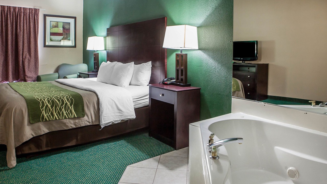 Photo of Bedroom in Arnold