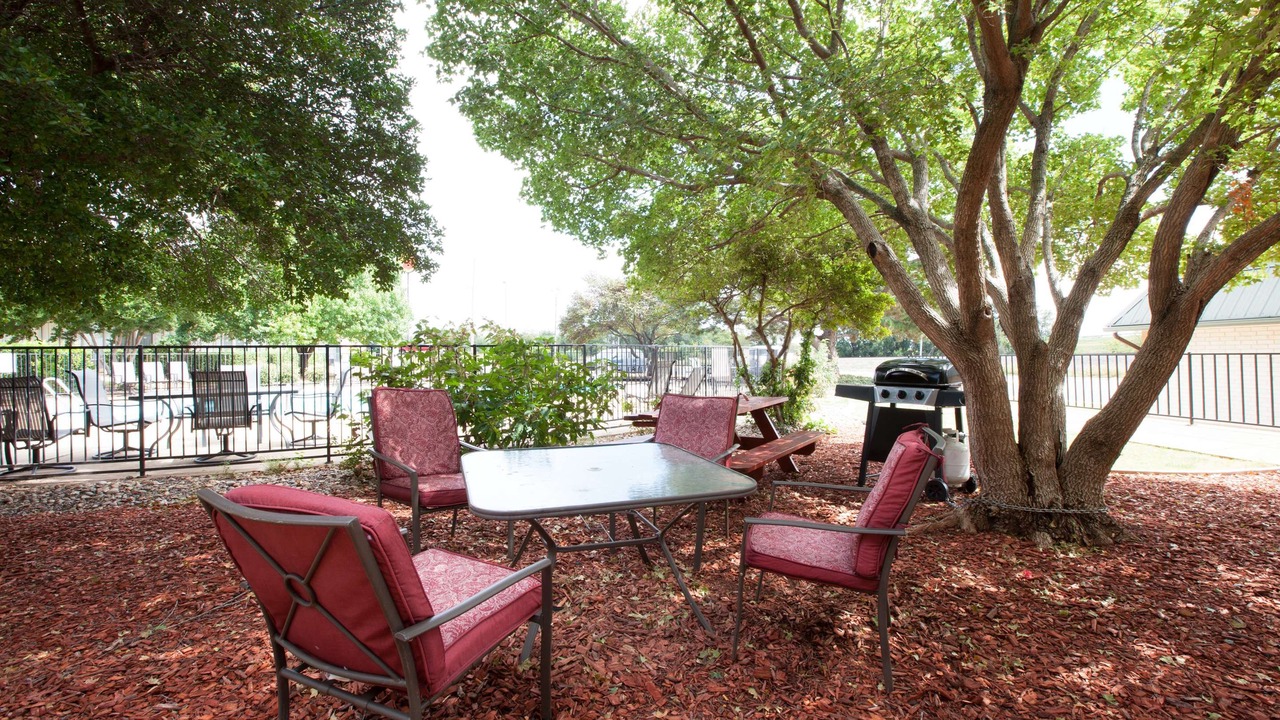 Photo of Patio Balcony in Clinton