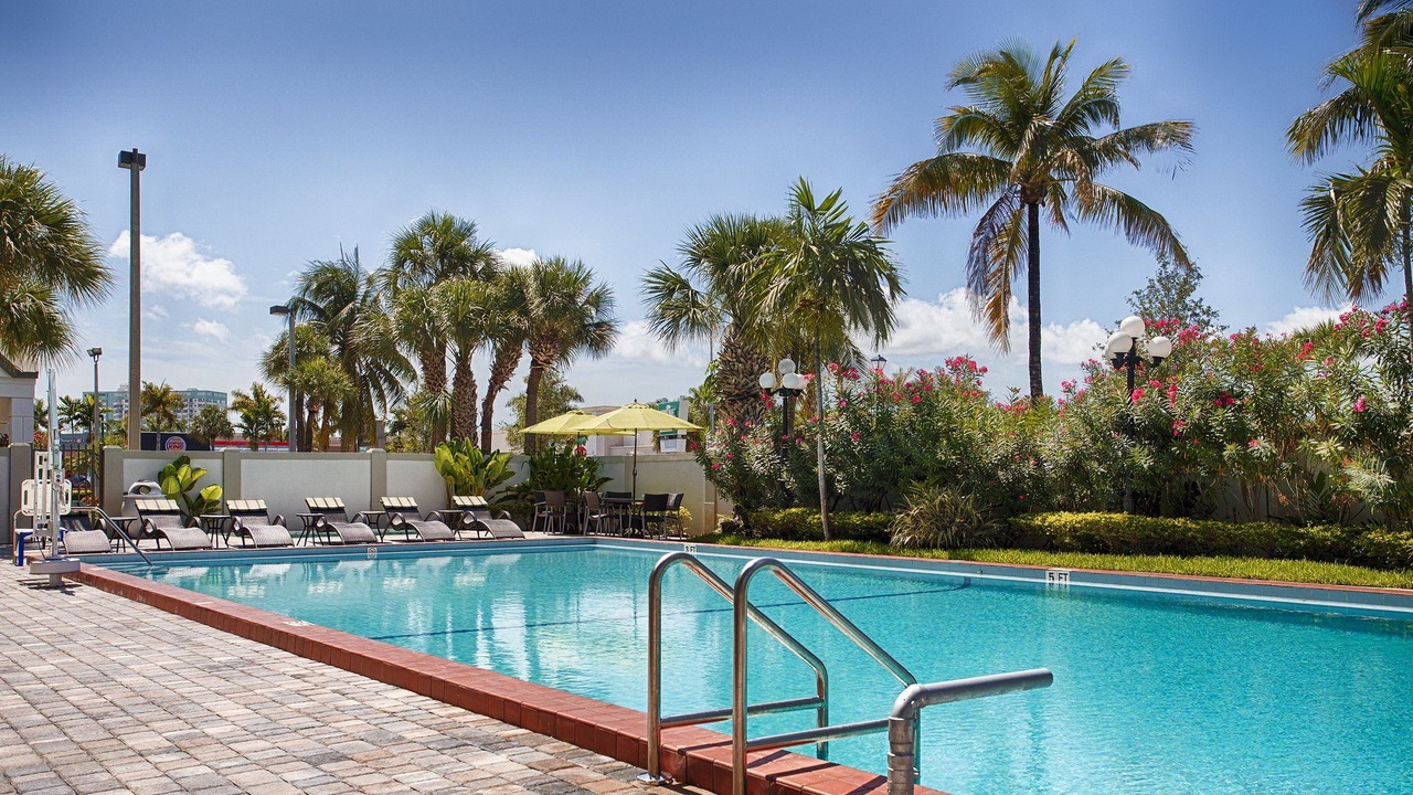 Photo of Outdoor in North Miami