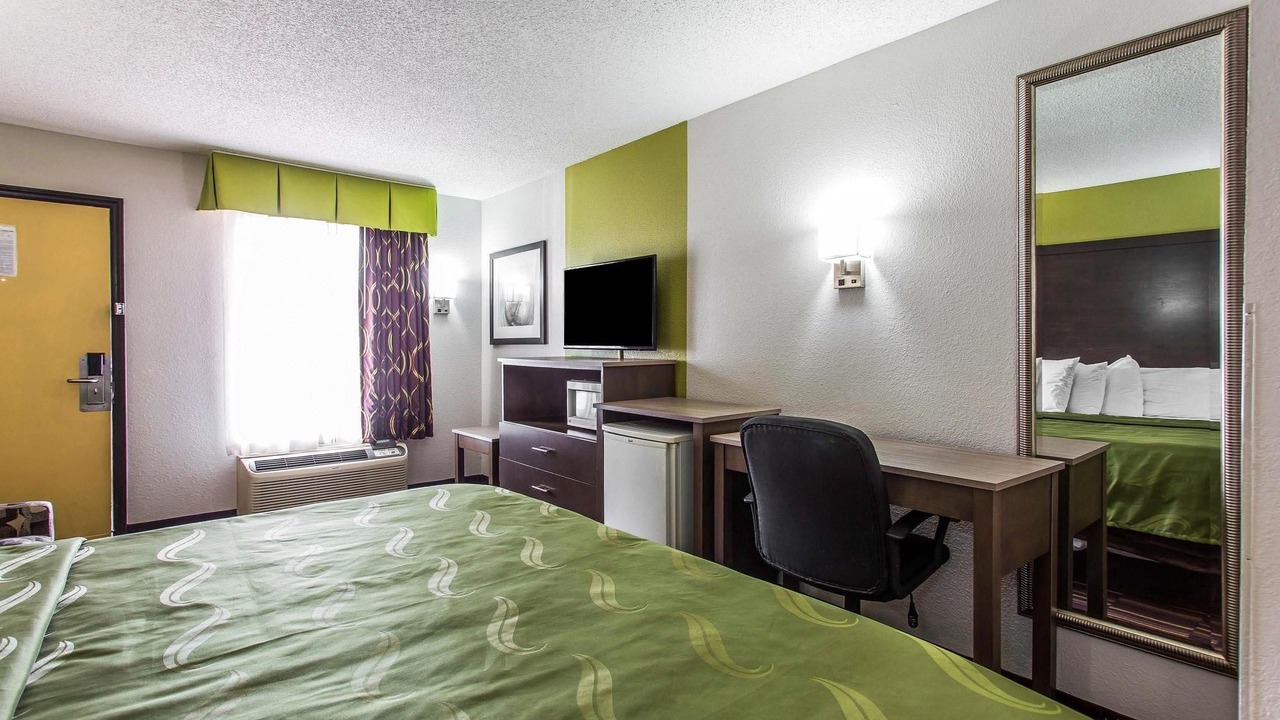 Photo of Bedroom in Albemarle